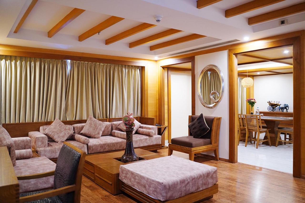 Quality Inn Viha Kumbakonam Exterior photo
