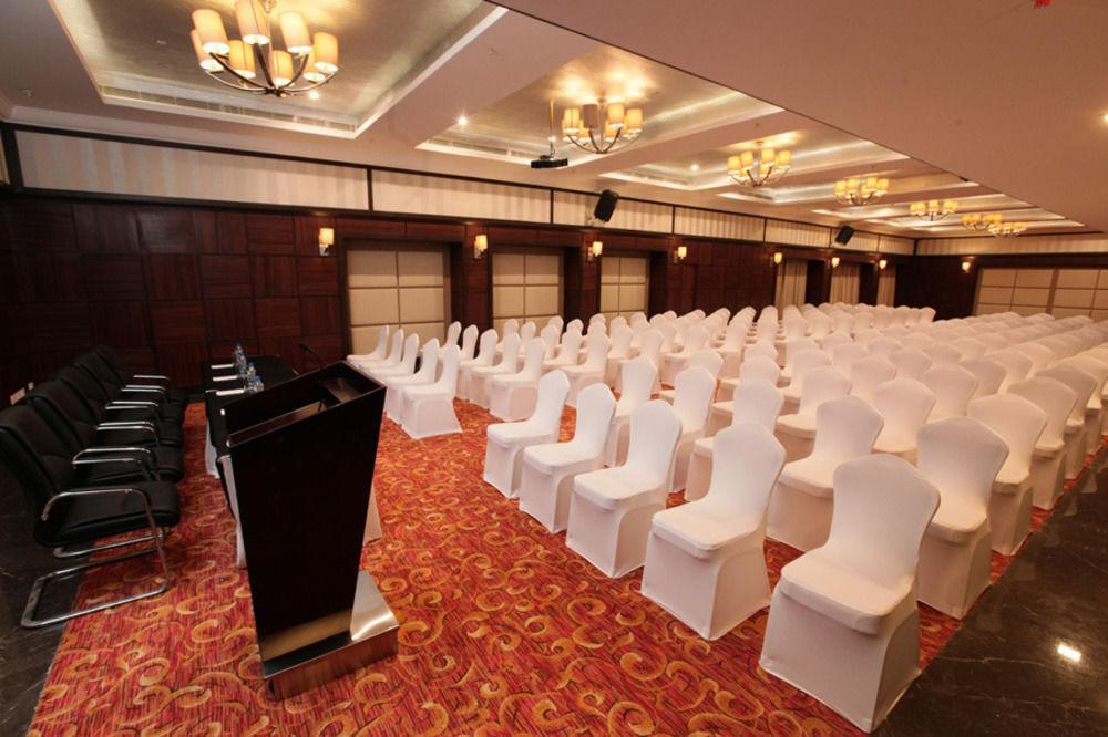 Quality Inn Viha Kumbakonam Exterior photo