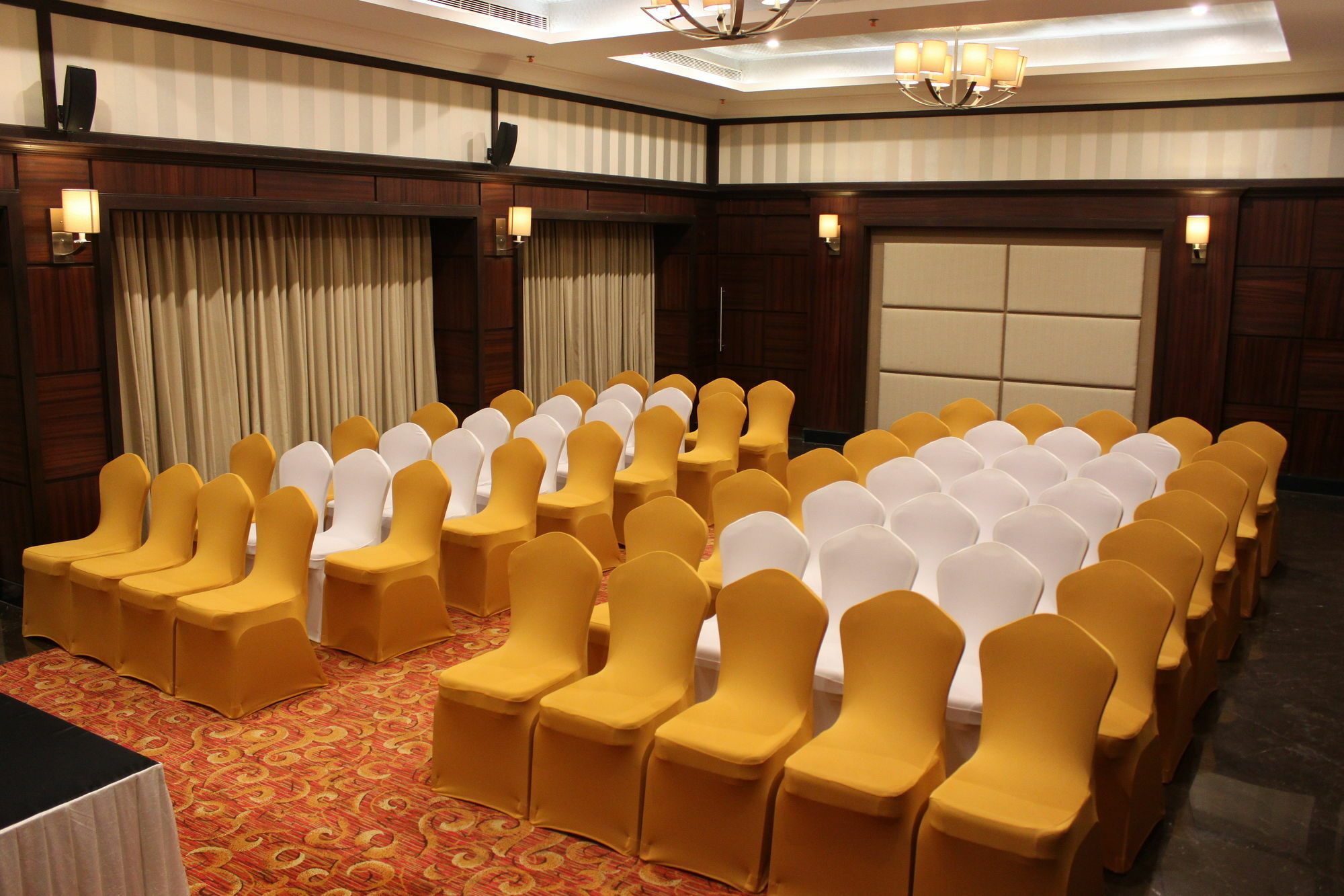 Quality Inn Viha Kumbakonam Exterior photo